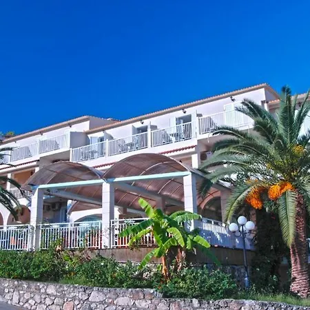 Hotel Commodore Argassi